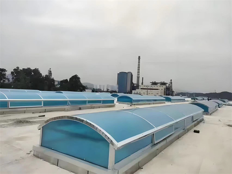 圆拱型排烟天窗