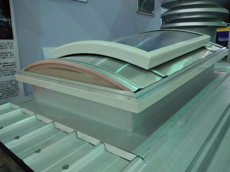 圆拱型排烟天窗